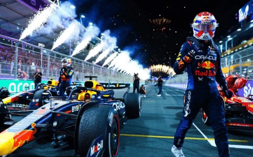 Red Bull não para de mostrar força e toma lugar da Williams na história da F1